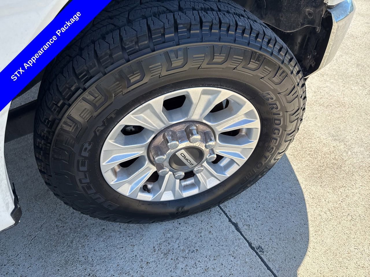 Used 2022 Ford F250 XL w/ STX Appearance Package image 12