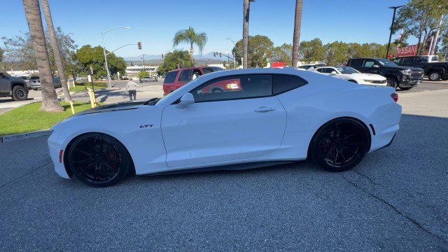 Used 2020 Chevrolet Camaro LT image 5