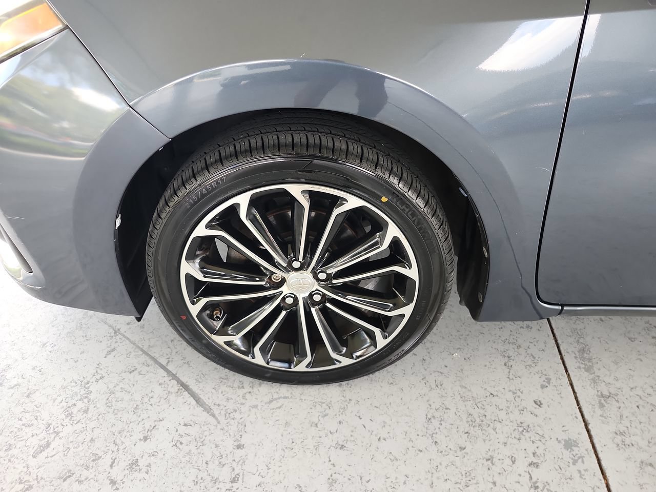 Used 2015 Toyota Corolla S FWD image 26