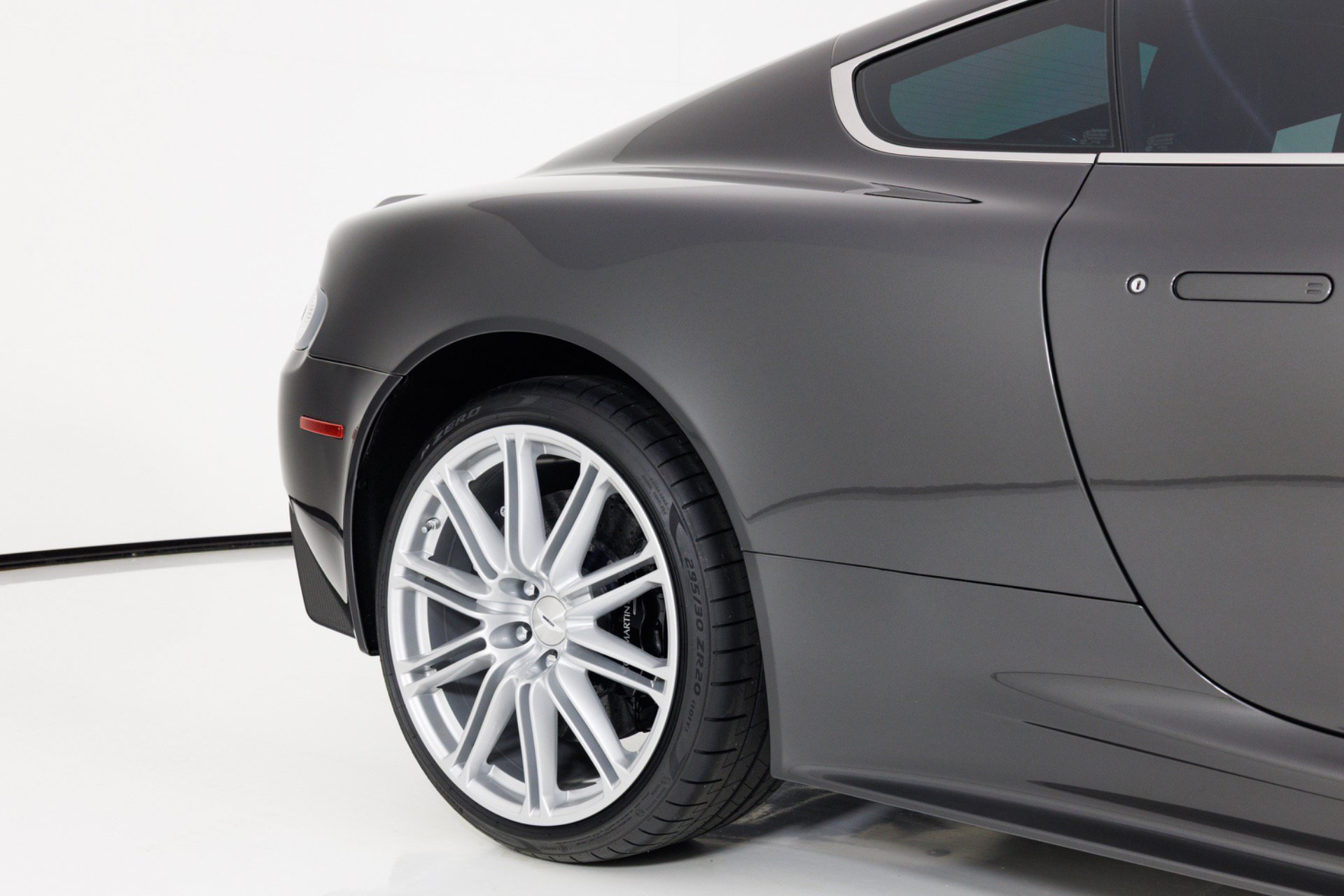 Used 2011 Aston Martin DBS Coupe RWD image 46