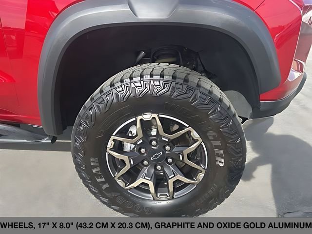 Used 2023 Chevrolet Colorado ZR2 w/ ZR2 Convenience Package III image 13