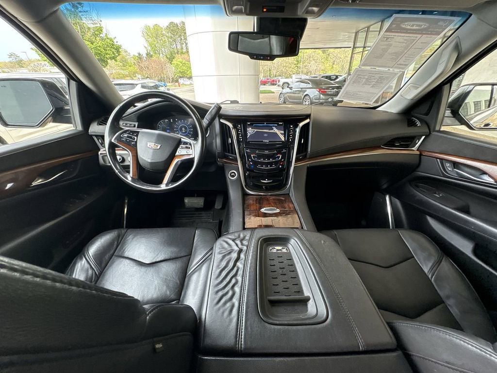 Used 2016 Cadillac Escalade ESV Premium AWD/4WD image 21