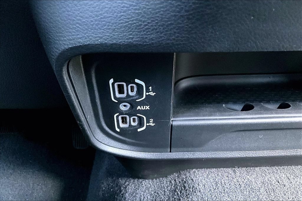 Certified 2025 RAM 2500 Big Horn AWD/4WD image 12