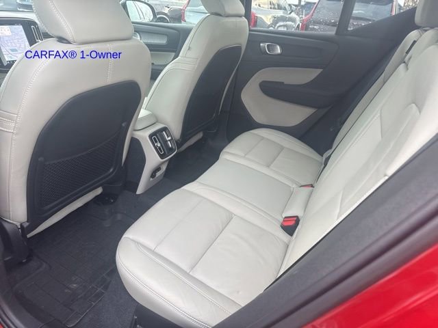 Certified 2023 Volvo XC40 B5 Plus w/ Climate Package image 15