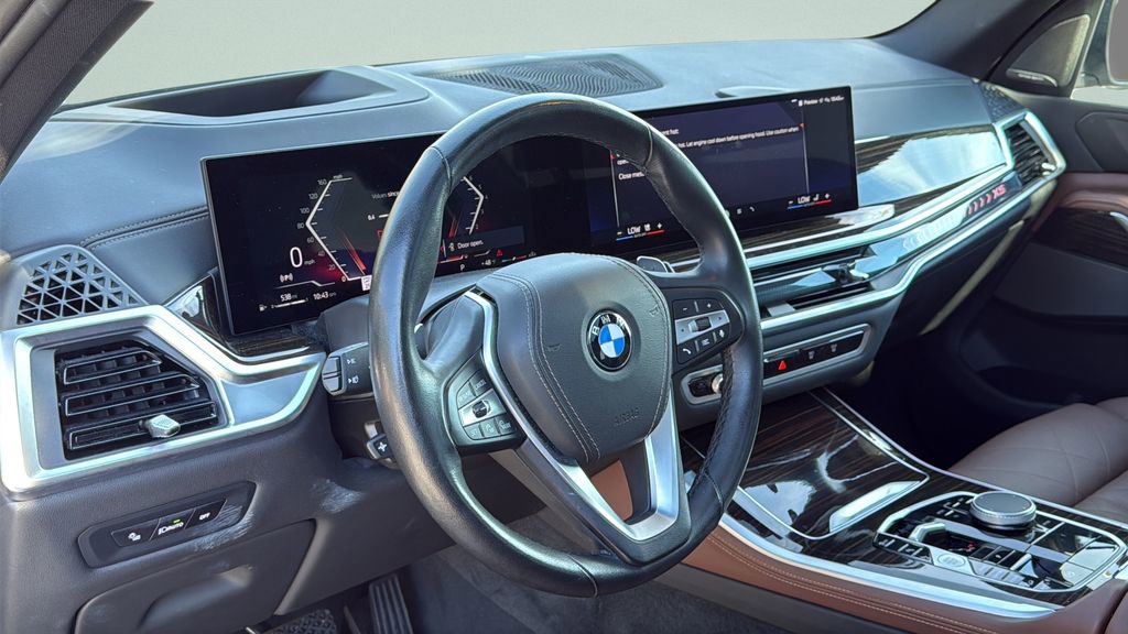 Used 2025 BMW X5 xDrive40i image 9