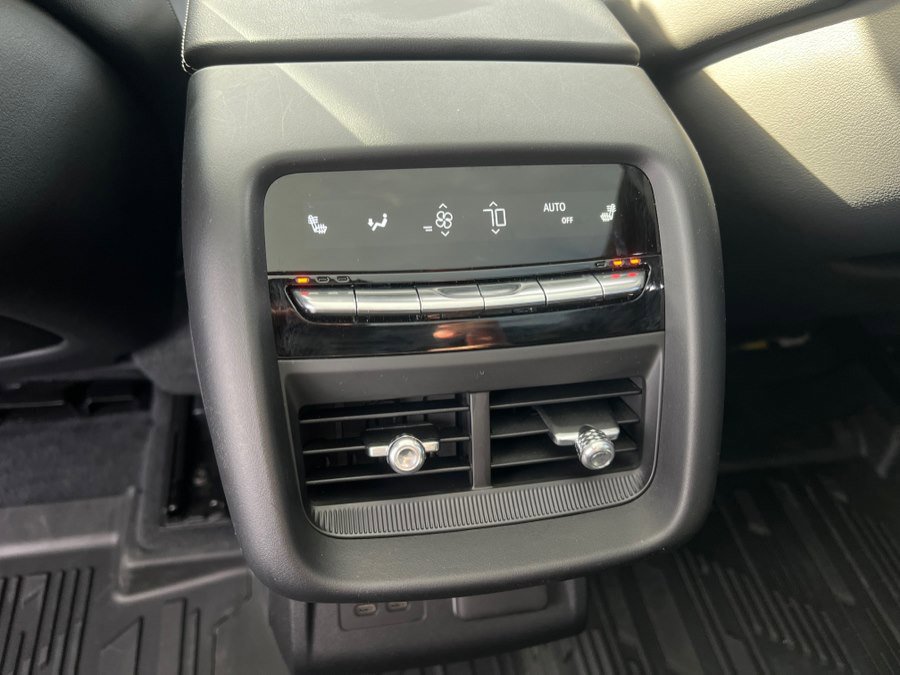 Used 2024 Cadillac Lyriq Luxury w/ LPO, Floor Liner Package image 46