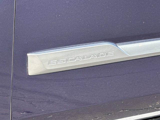 Certified 2019 Cadillac Escalade ESV Platinum AWD/4WD image 32