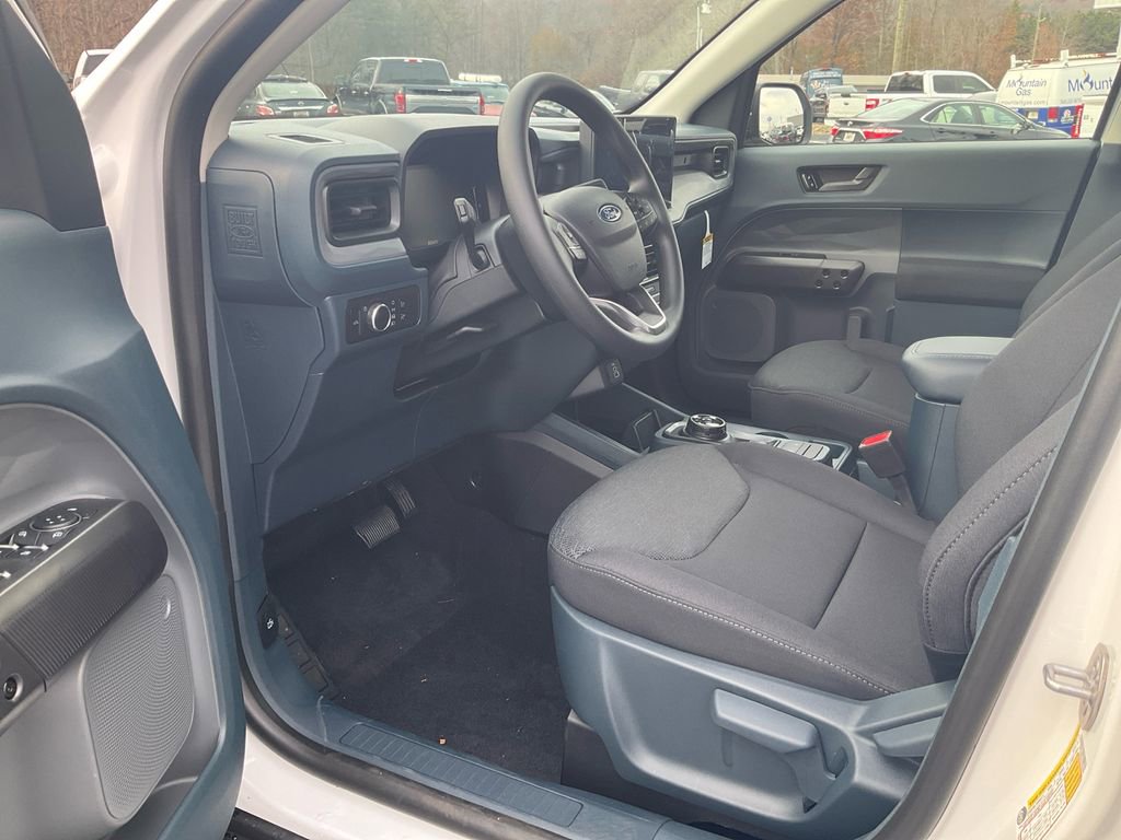 New 2025 Ford Maverick XL w/ Equipment Group 102A image 13