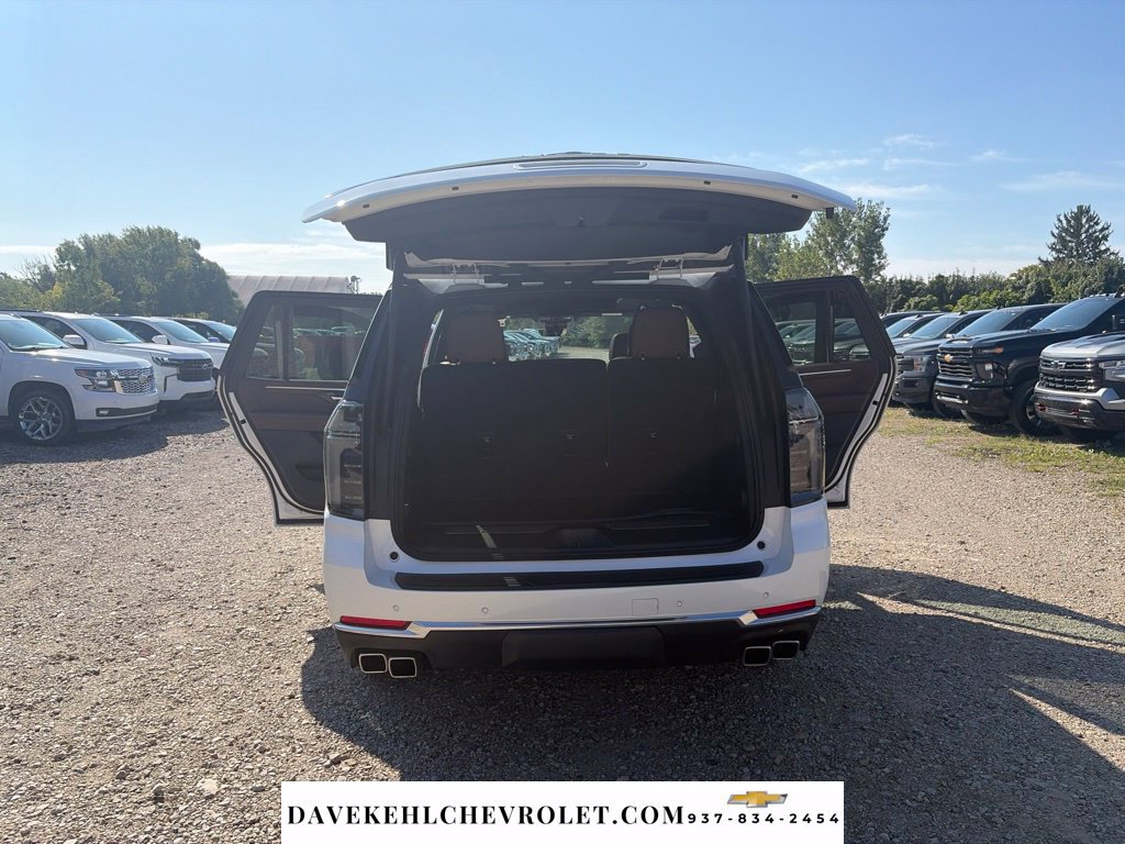 Used 2025 Chevrolet Tahoe High Country AWD/4WD image 33