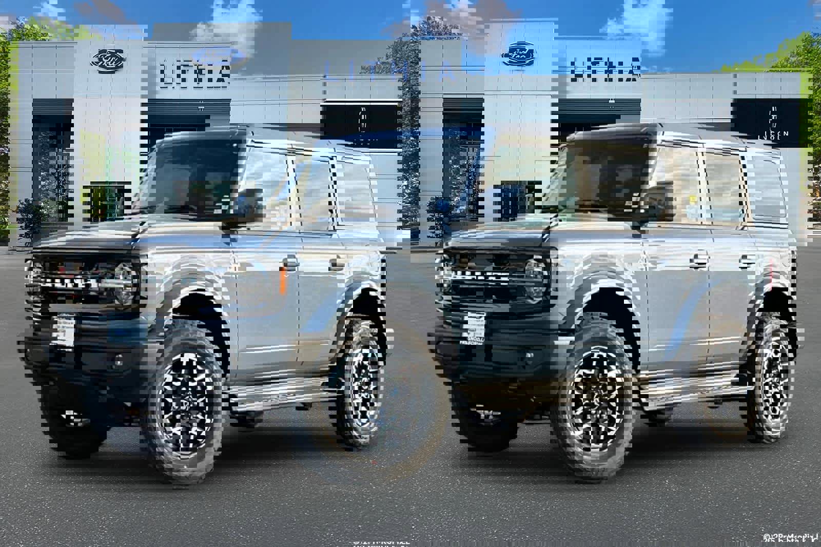 New 2025 Ford Bronco Outer Banks