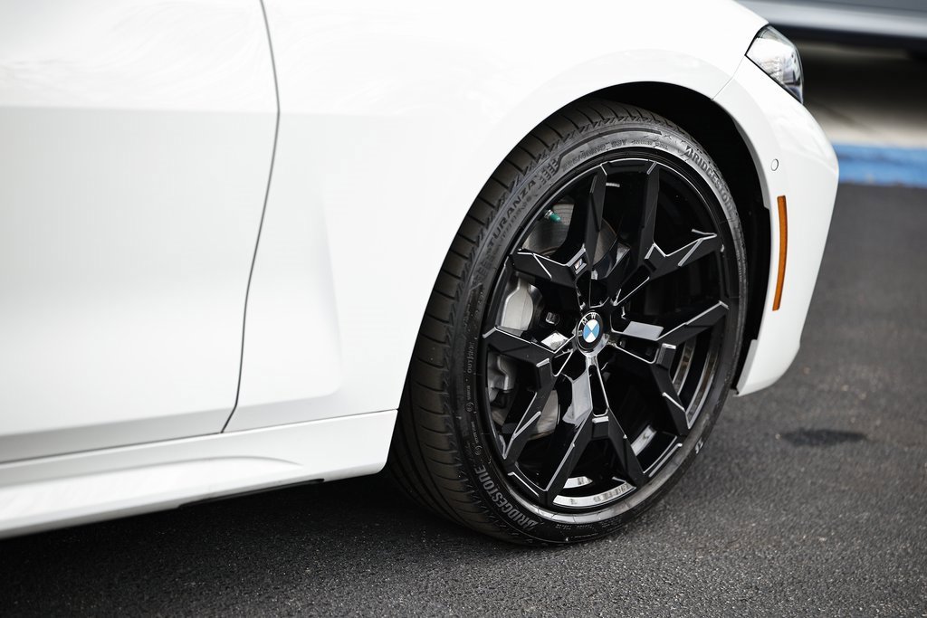 Used 2025 BMW 430i xDrive Coupe w/ M Sport Package image 5