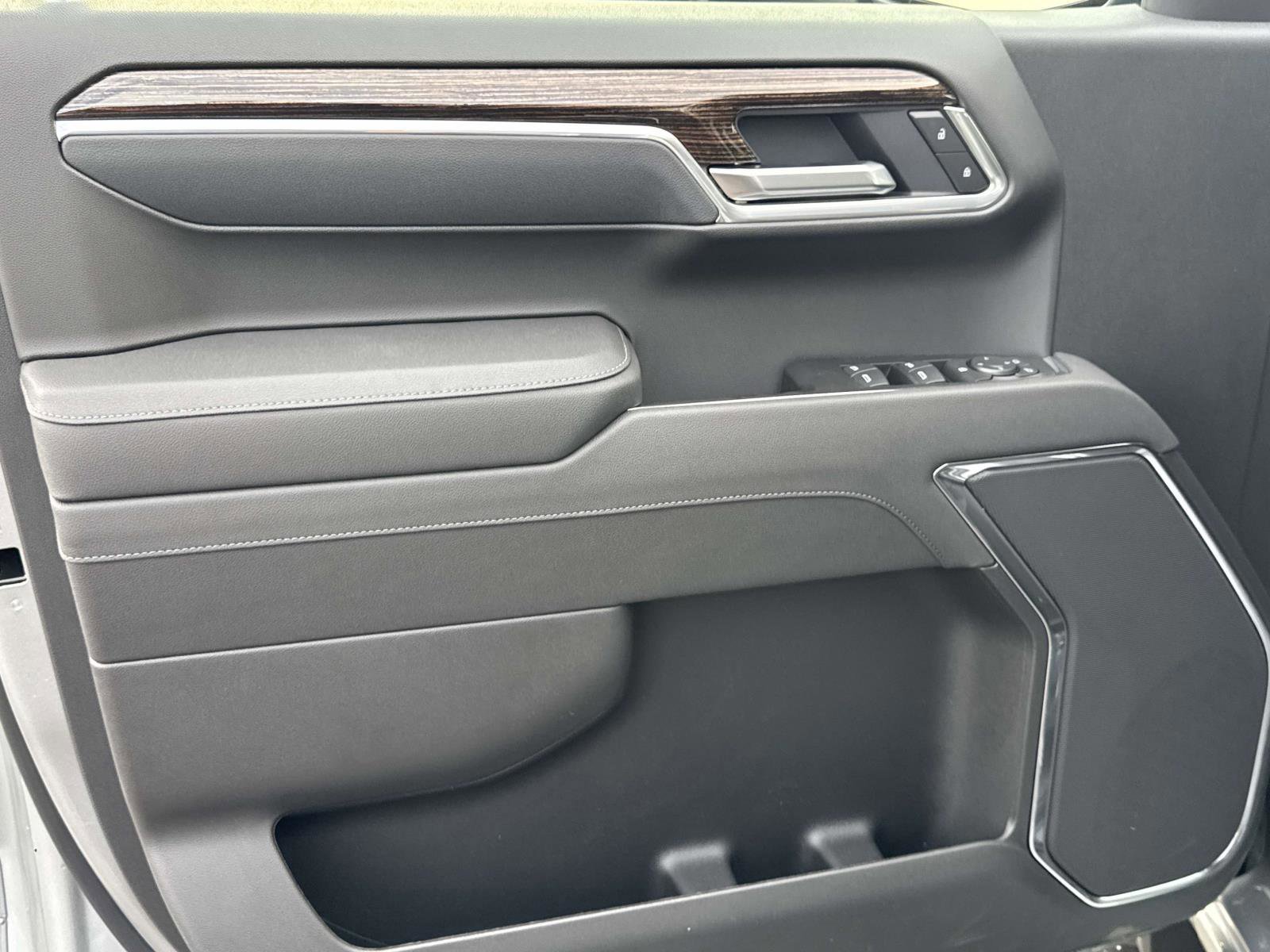 New 2026 GMC Sierra 1500 Elevation image 20