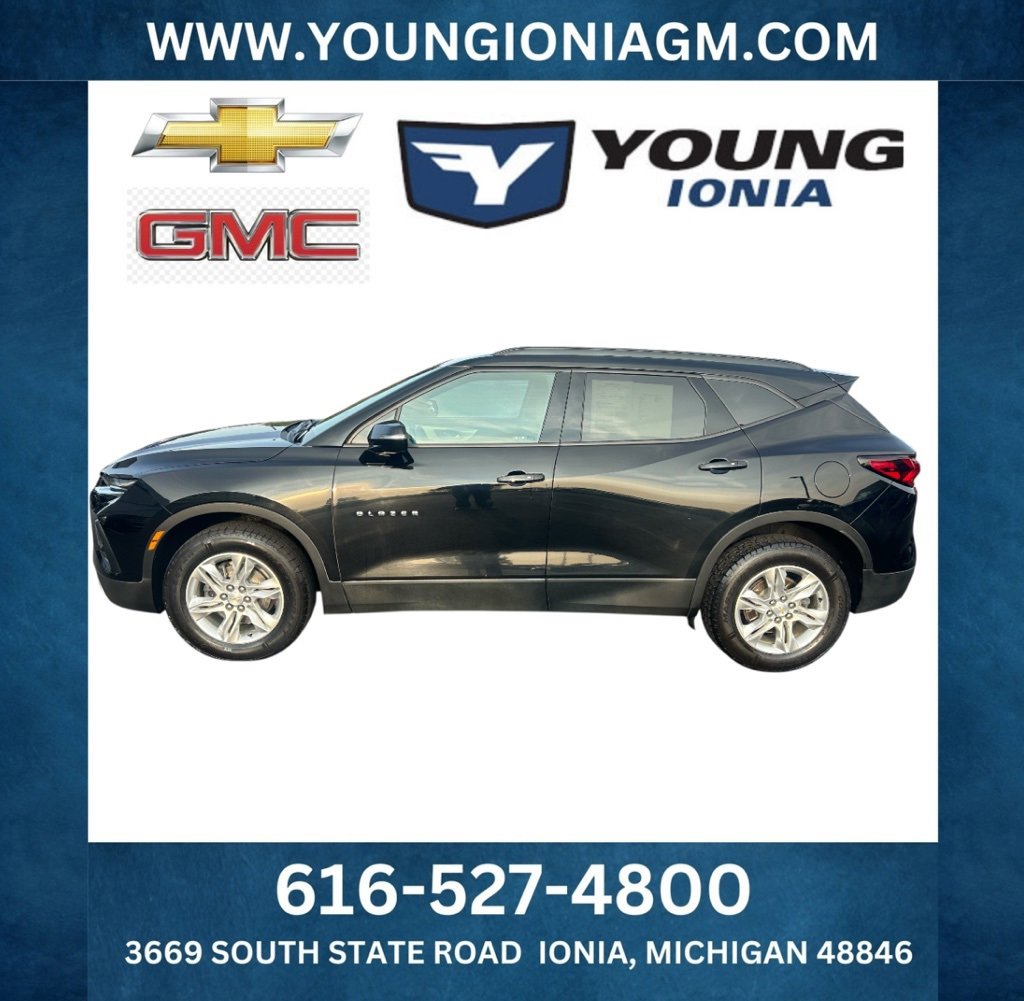 Used 2021 Chevrolet Blazer LT image 1