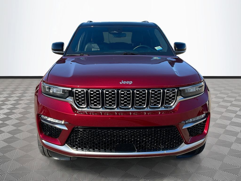 Used 2023 Jeep Grand Cherokee Summit AWD/4WD image 2