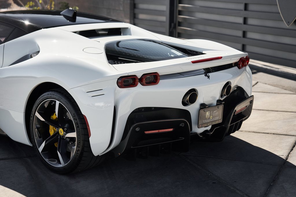 Used 2023 Ferrari SF90 Stradale image 11