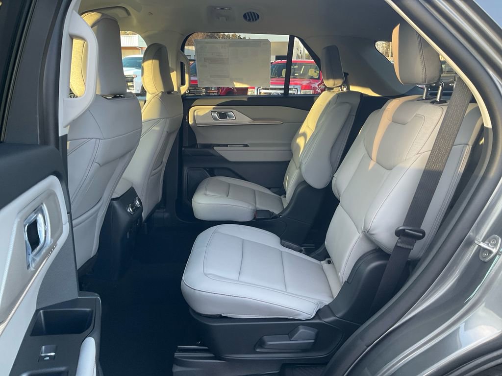 New 2026 Ford Explorer Active w/ Active Comfort Package image 14