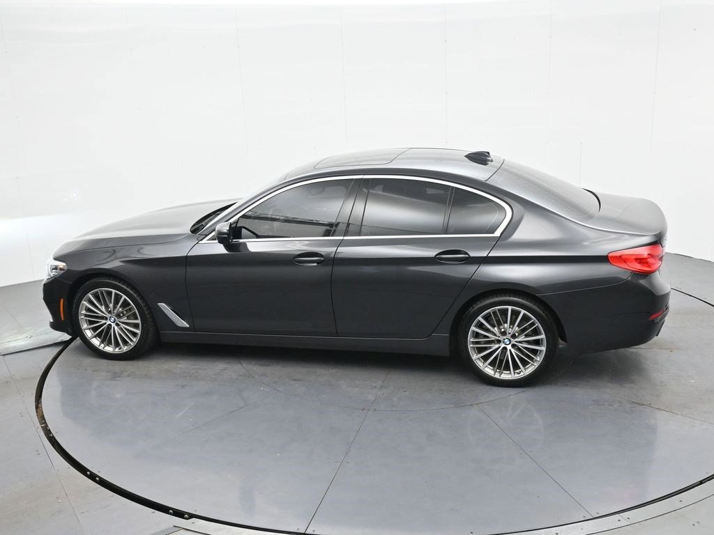 Used 2020 BMW 530i xDrive AWD/4WD image 24