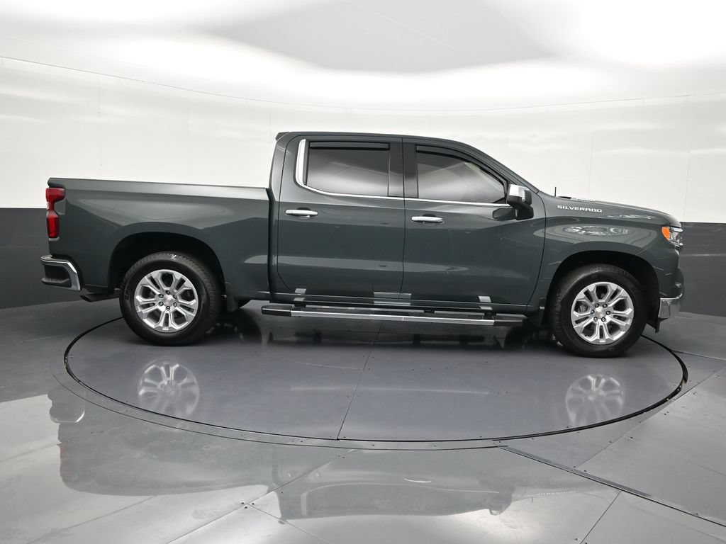 Used 2025 Chevrolet Silverado 1500 LTZ RWD image 6