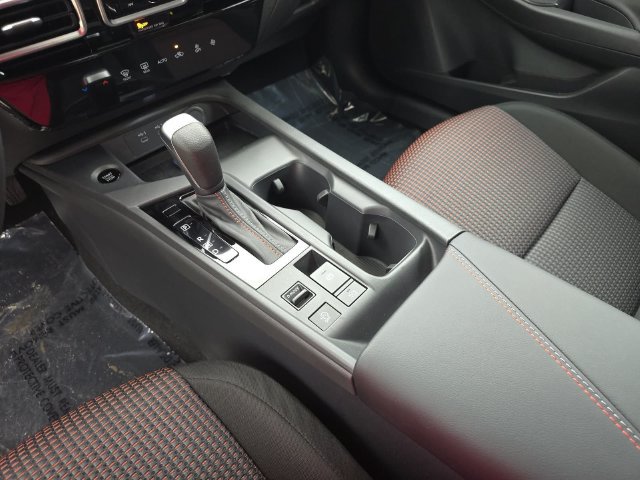 New 2027 Nissan Sentra SR w/ Floor Mat Package FWD image 26