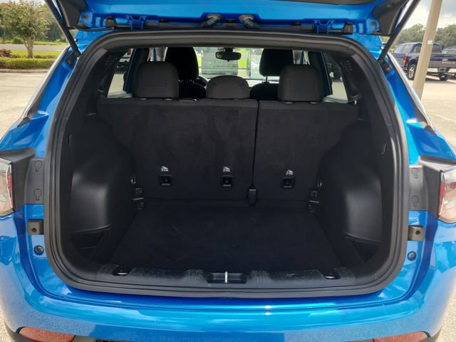 Used 2023 Jeep Compass Sport AWD/4WD image 11