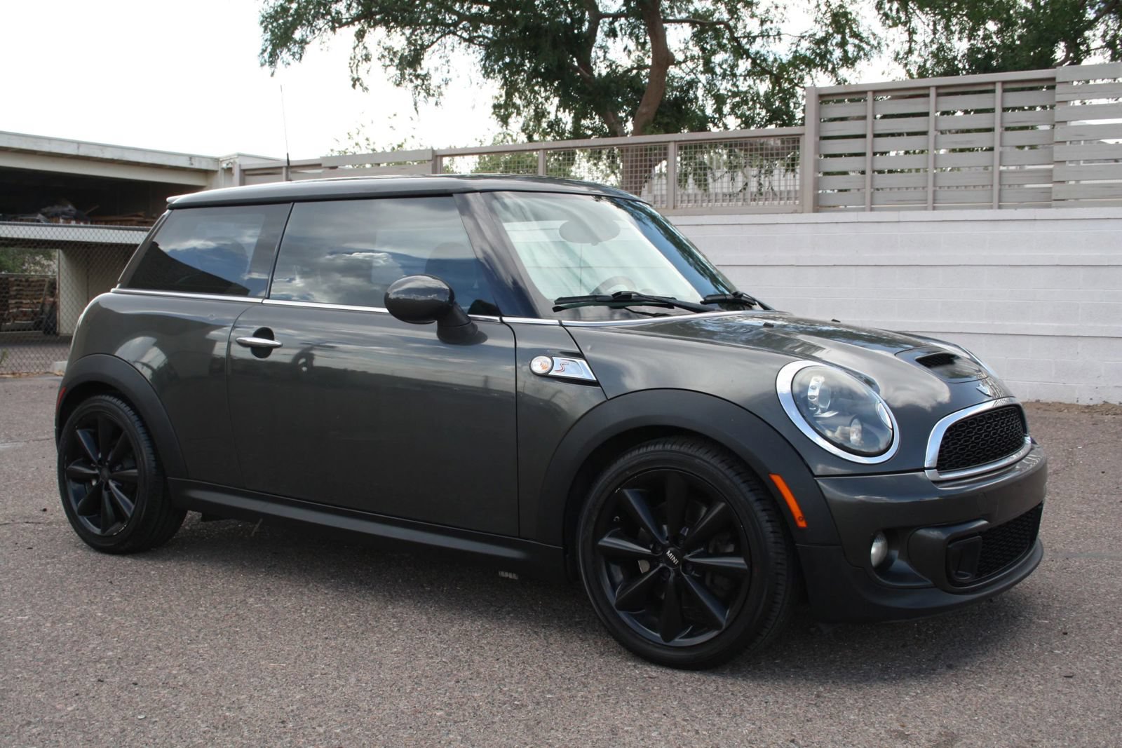 Used 2011 MINI Cooper S FWD image 3