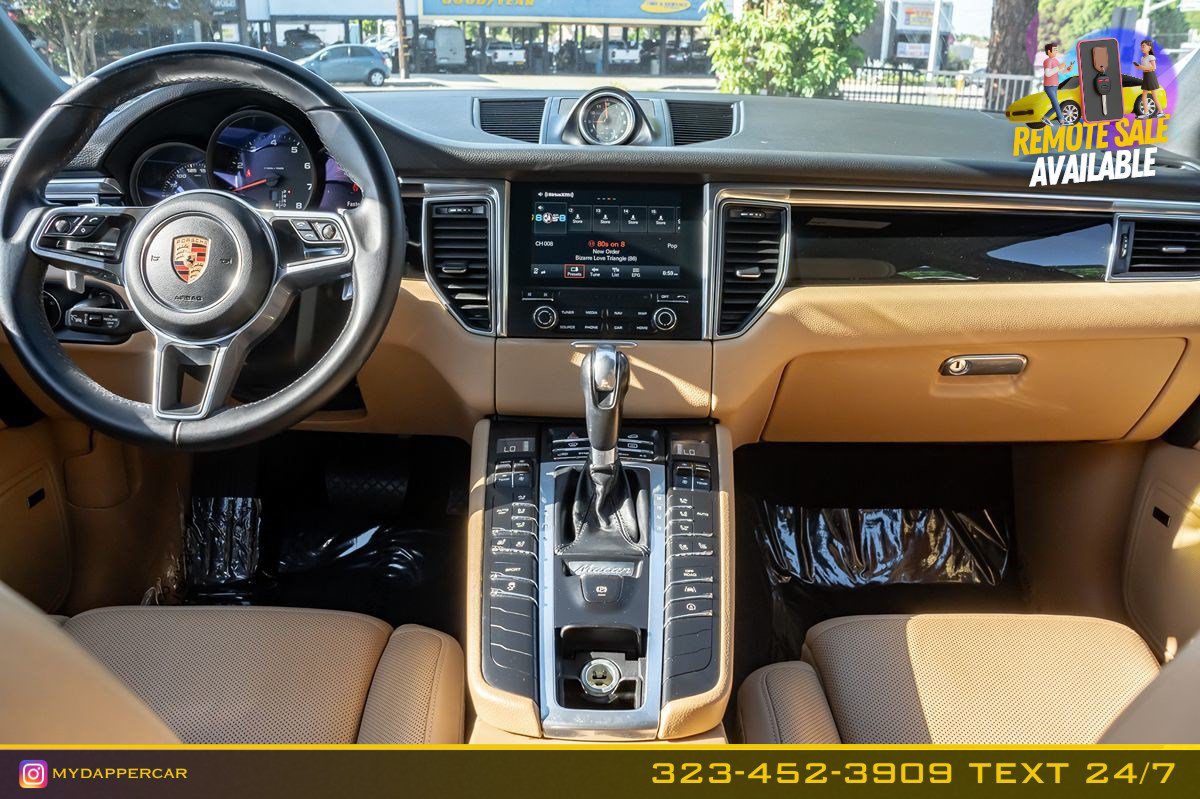 Used 2018 Porsche Macan AWD/4WD image 22