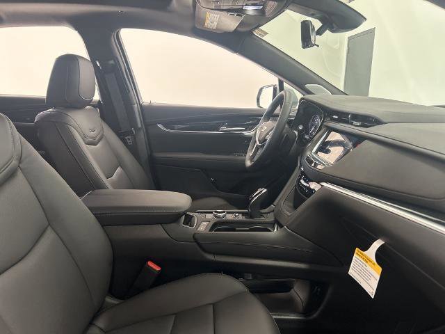 New 2025 Cadillac XT5 Premium Luxury w/ Technology Package image 18