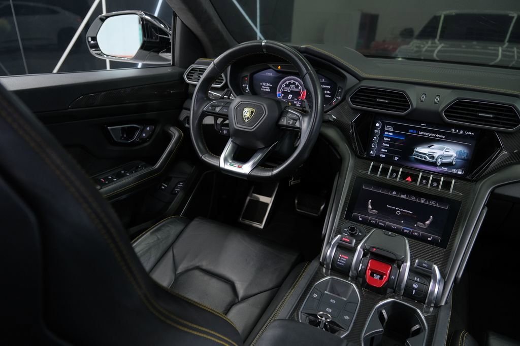 Used 2021 Lamborghini Urus image 56