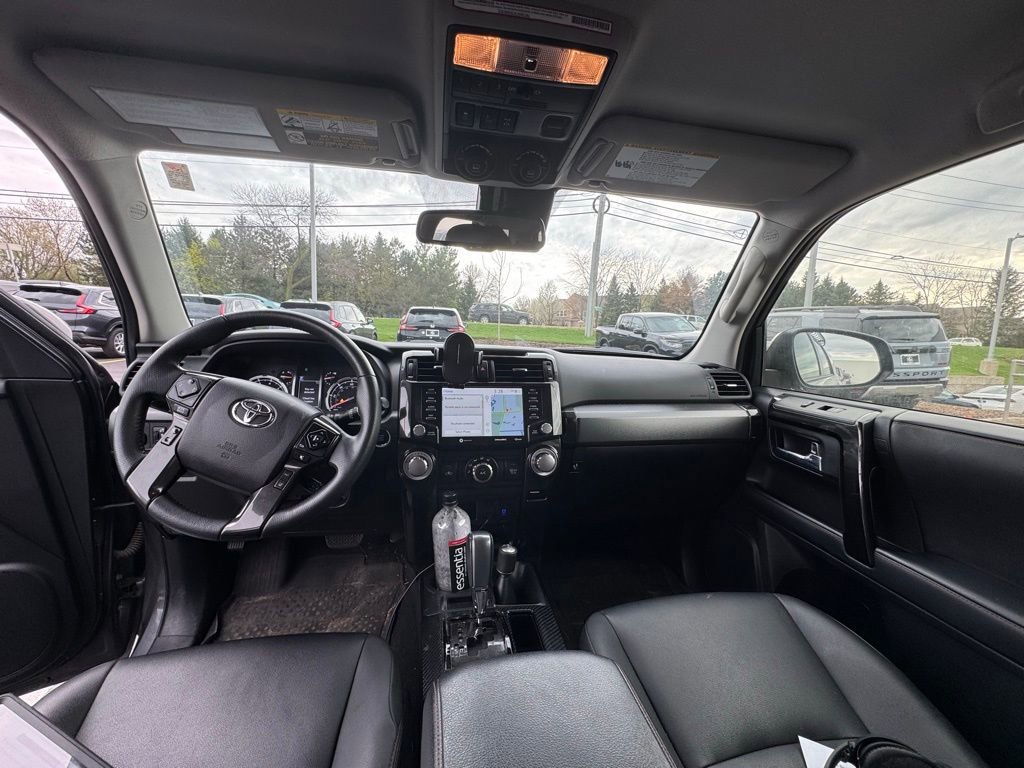 Used 2021 Toyota 4Runner Venture image 4