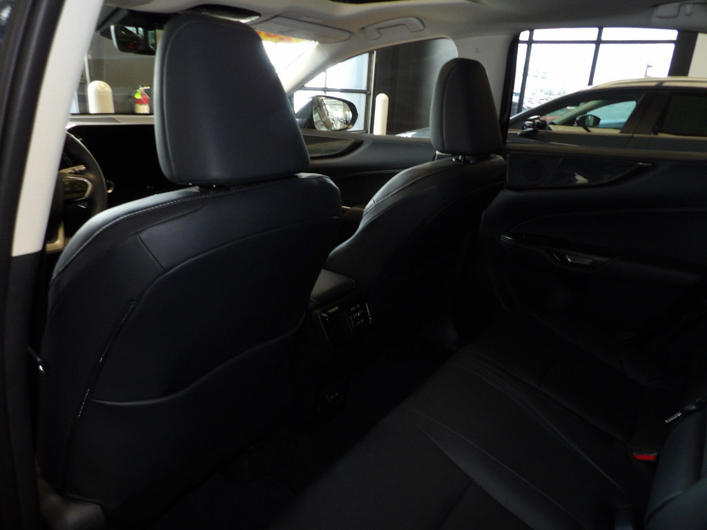 Used 2024 Lexus NX 350h AWD image 22