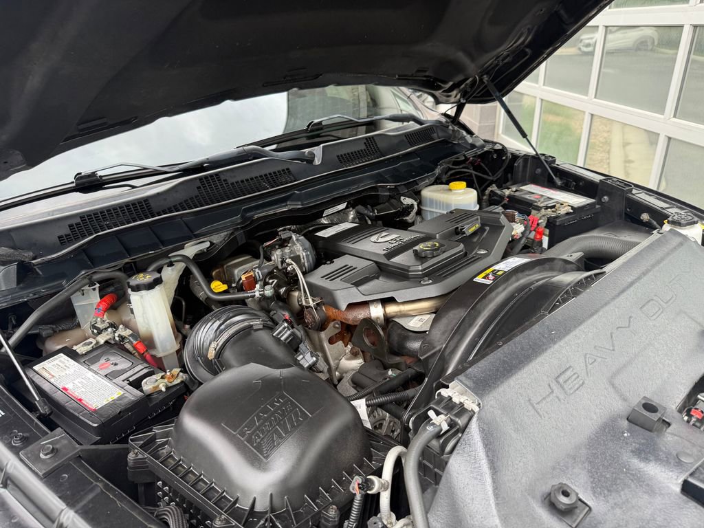 Used 2018 RAM 2500 Laramie w/ Sport Appearance Group AWD/4WD image 51