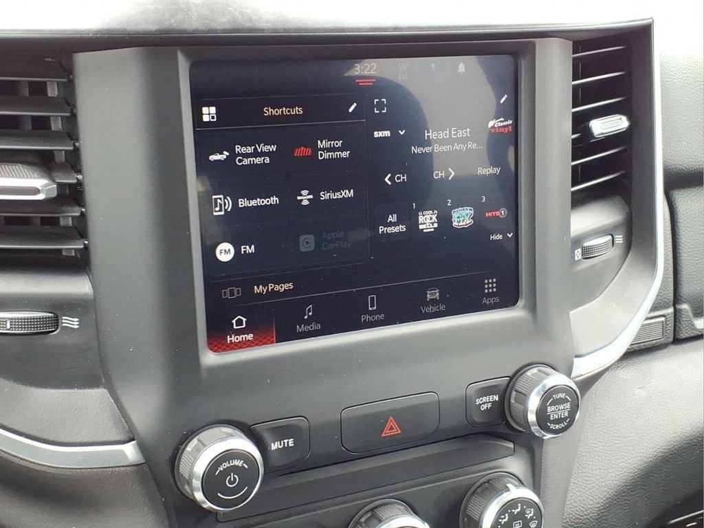 Used 2022 RAM 1500 Big Horn AWD/4WD image 8