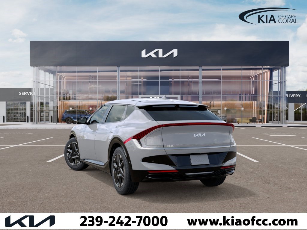 New 2026 Kia EV6 Wind RWD image 4