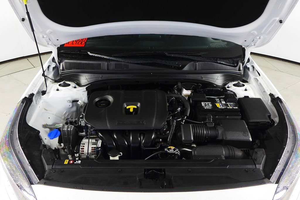 Used 2024 Kia Forte GT-Line image 6