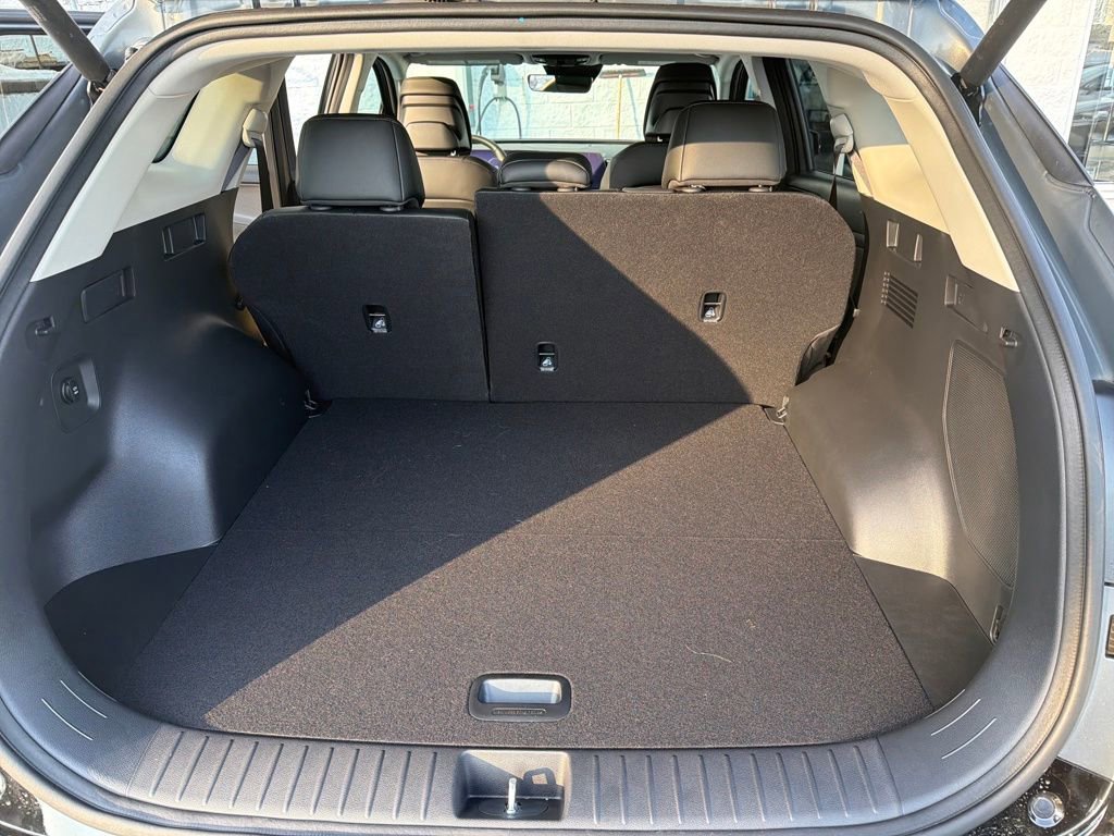 Used 2025 Kia Sportage SX Prestige image 23