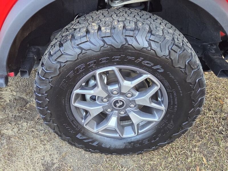 Used 2024 Ford Bronco Badlands image 17