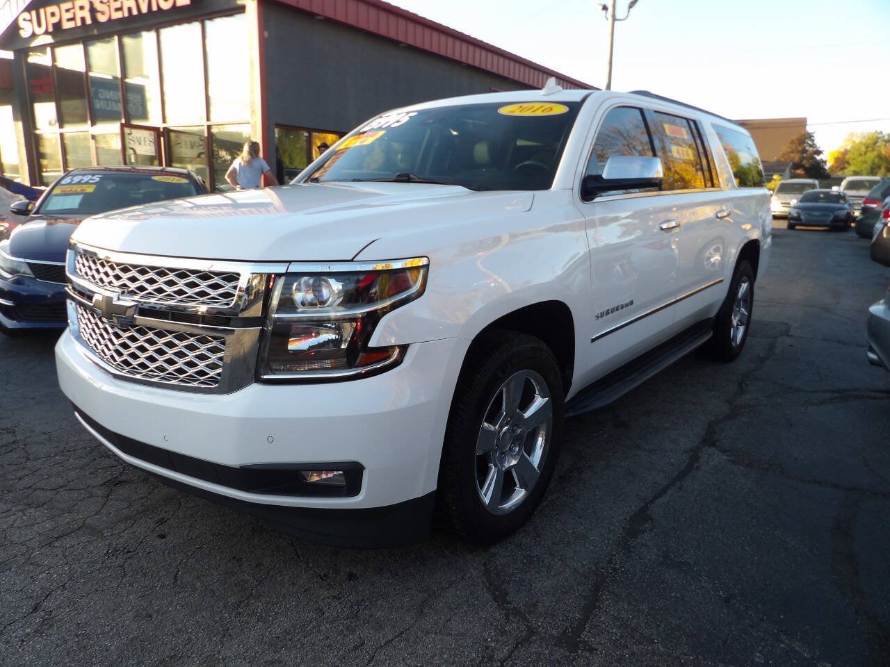Used 2016 Chevrolet Suburban LT