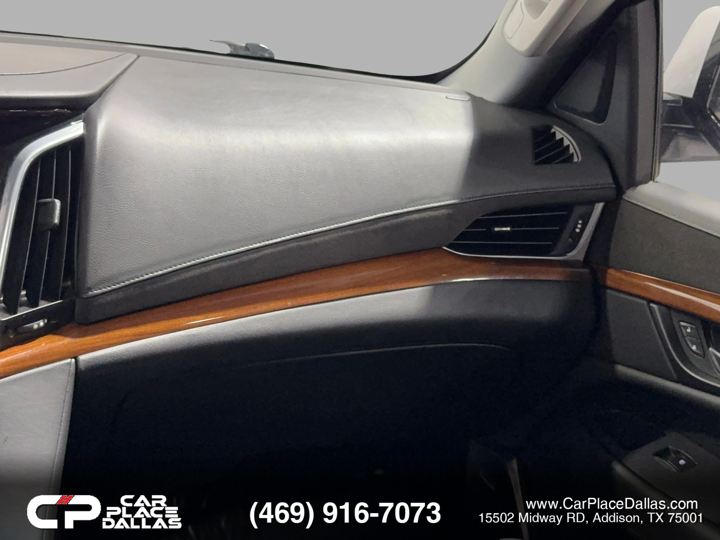 Used 2019 Cadillac Escalade Luxury RWD image 36