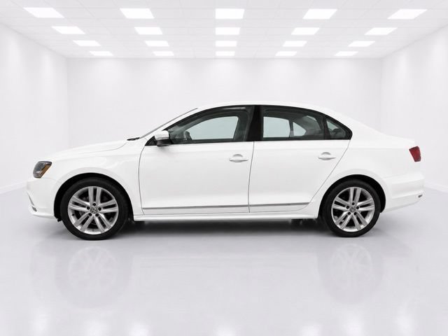 Used 2017 Volkswagen Jetta SEL FWD image 4