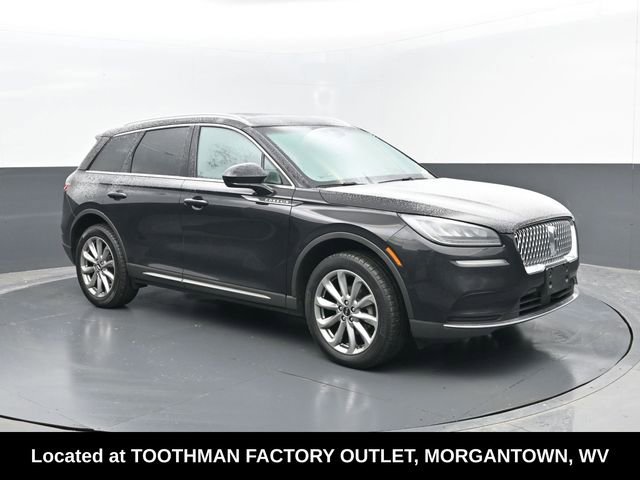 Used 2022 Lincoln Corsair AWD w/ Premium Package image 3