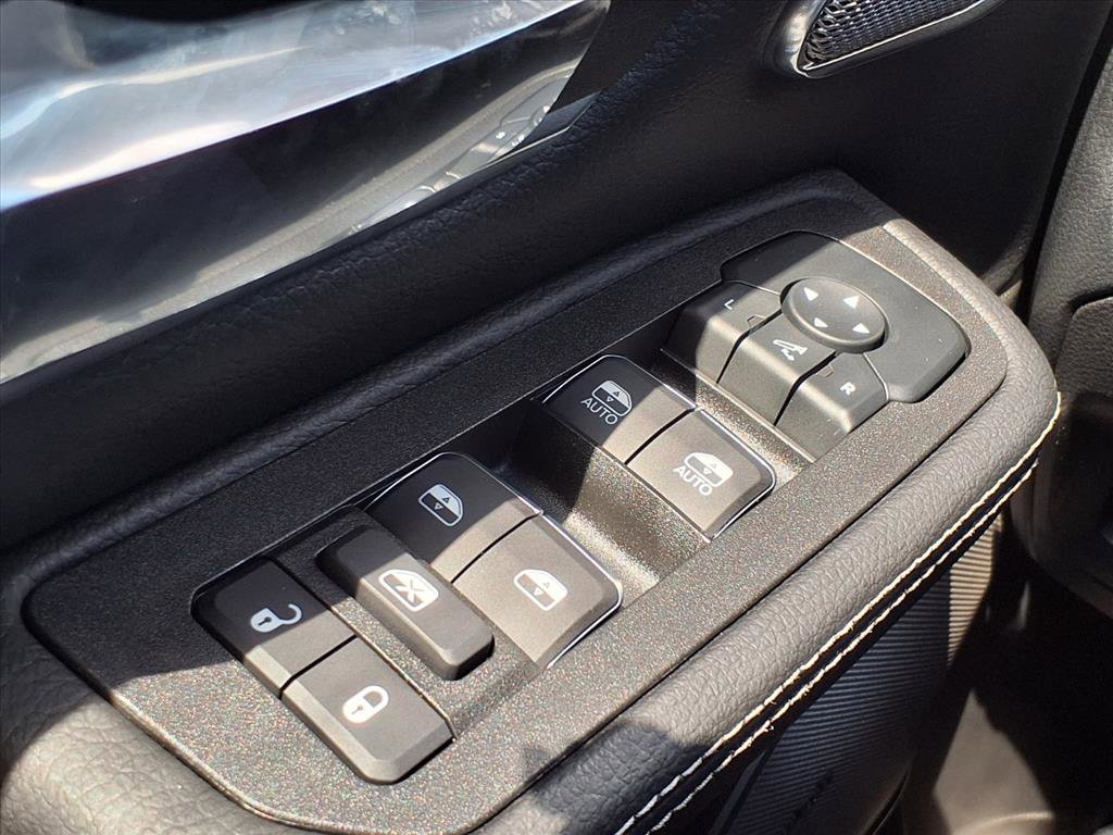 New 2026 RAM 1500 Laramie w/ Night Edition image 9