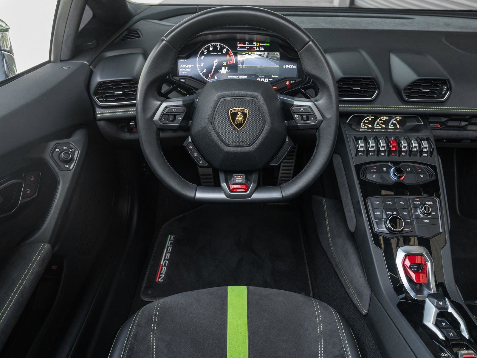 Used 2016 Lamborghini Huracan LP 610-4 AWD/4WD image 10