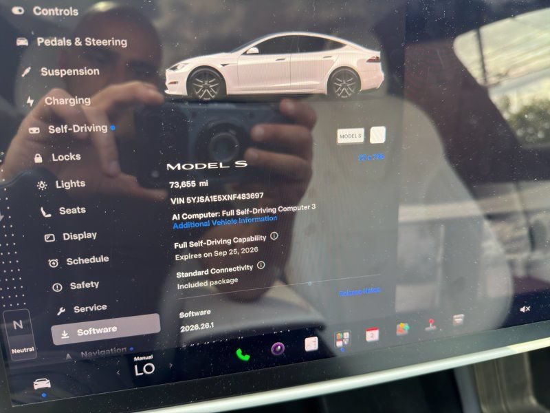 Used 2022 Tesla Model S AWD/4WD image 16