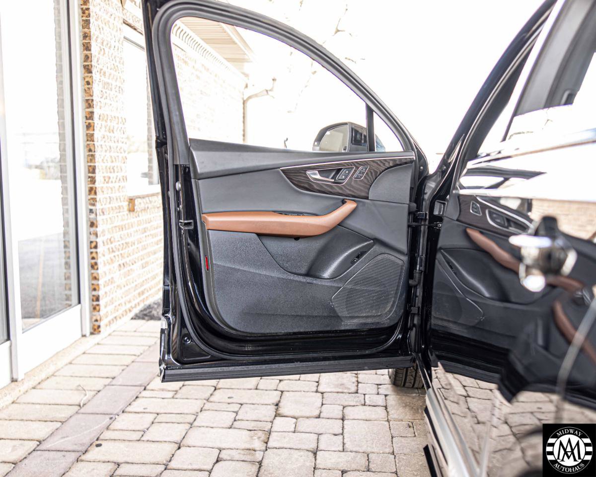 Used 2020 Audi Q7 3.0T Premium w/ Convenience Package image 38