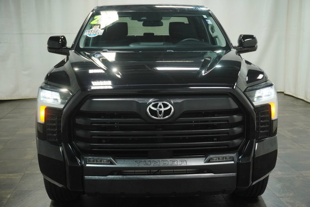 Used 2023 Toyota Tundra SR5 w/ SR5 Convenience Package AWD/4WD image 8