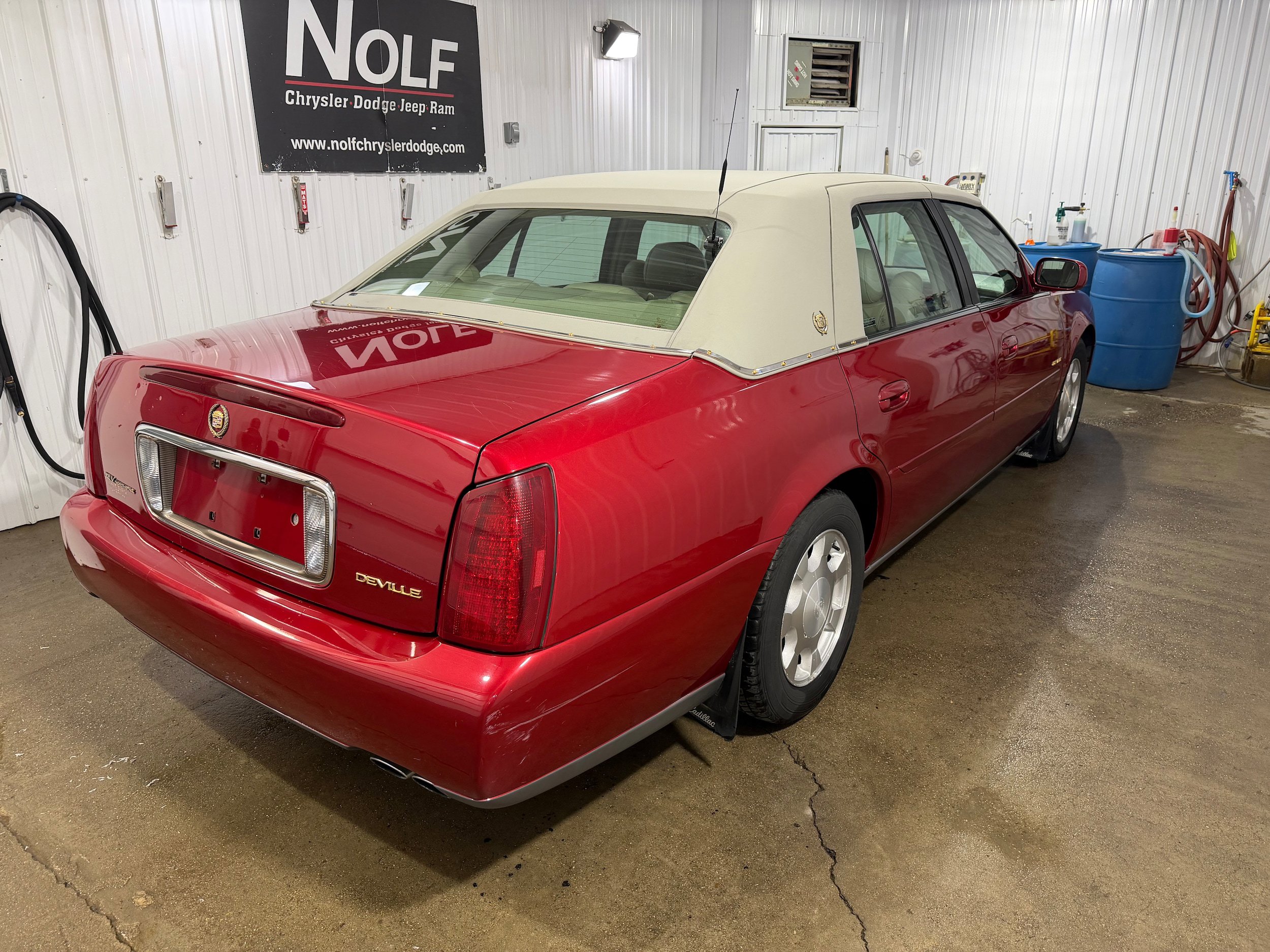 Used 2001 Cadillac De Ville w/ Comfort/Convenience Pkg FWD image 6
