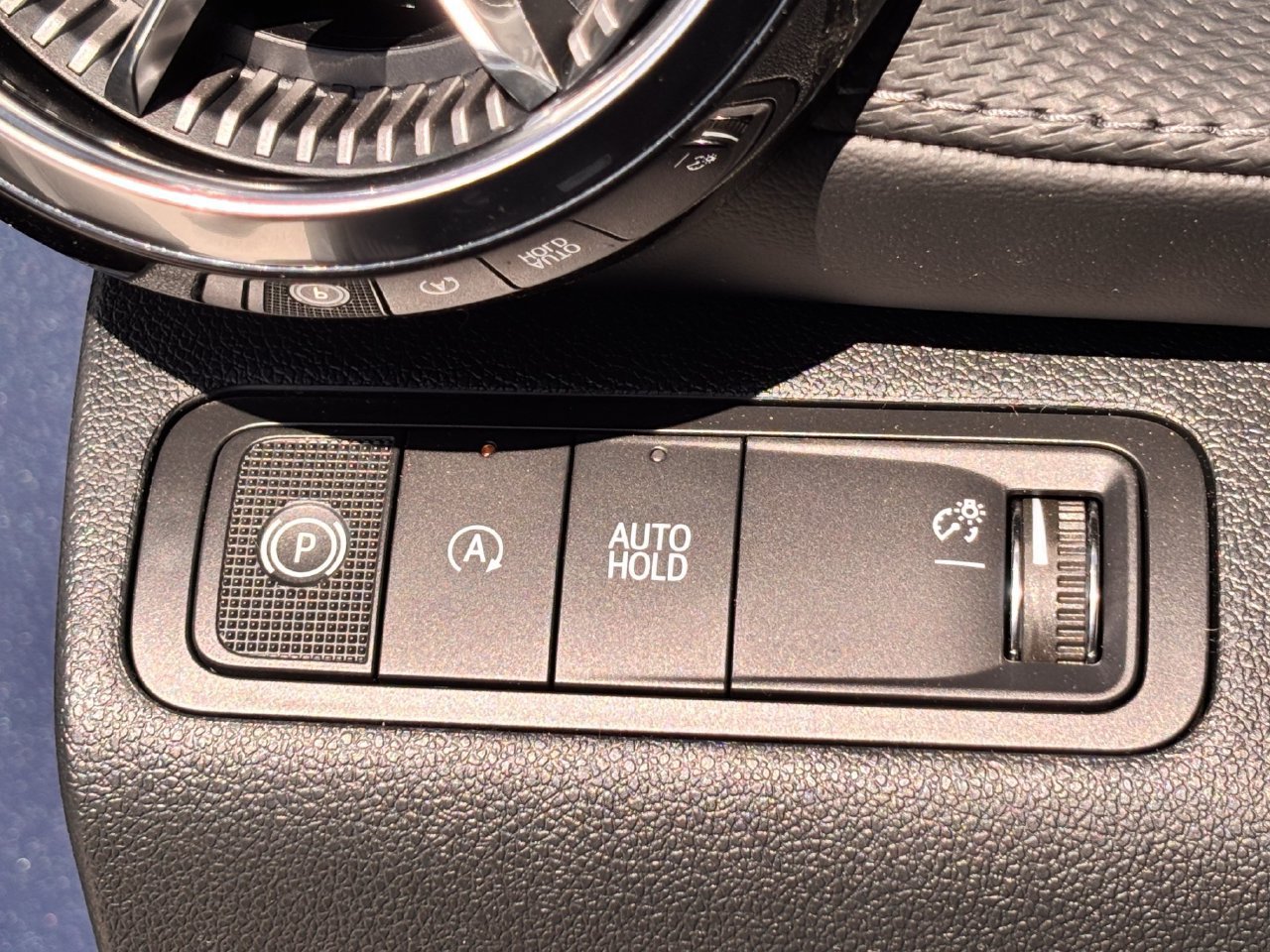 New 2027 Chevrolet Equinox LT FWD image 16