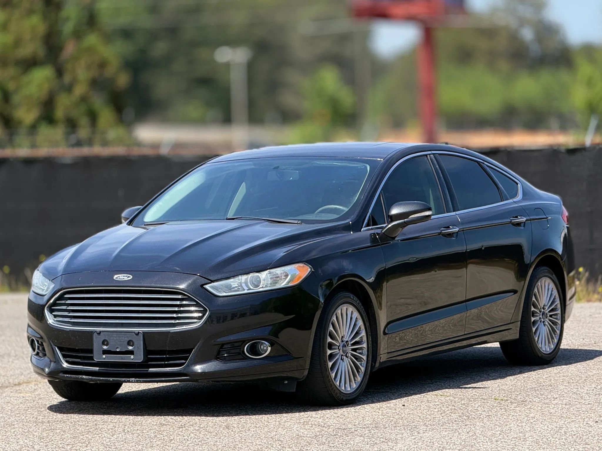 Used 2014 Ford Fusion Titanium AWD/4WD image 6