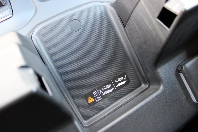Used 2024 GMC Sierra 1500 AT4 w/ Technology Package AWD/4WD image 32