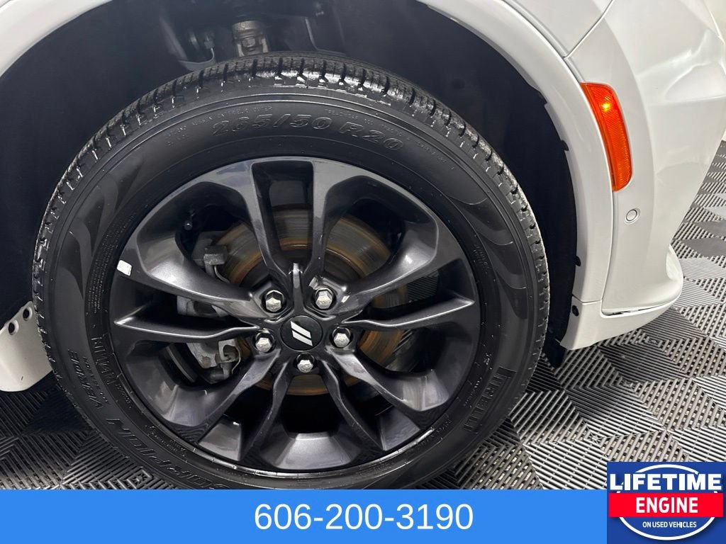 Used 2025 Dodge Durango R/T w/ Blacktop Package AWD/4WD image 6